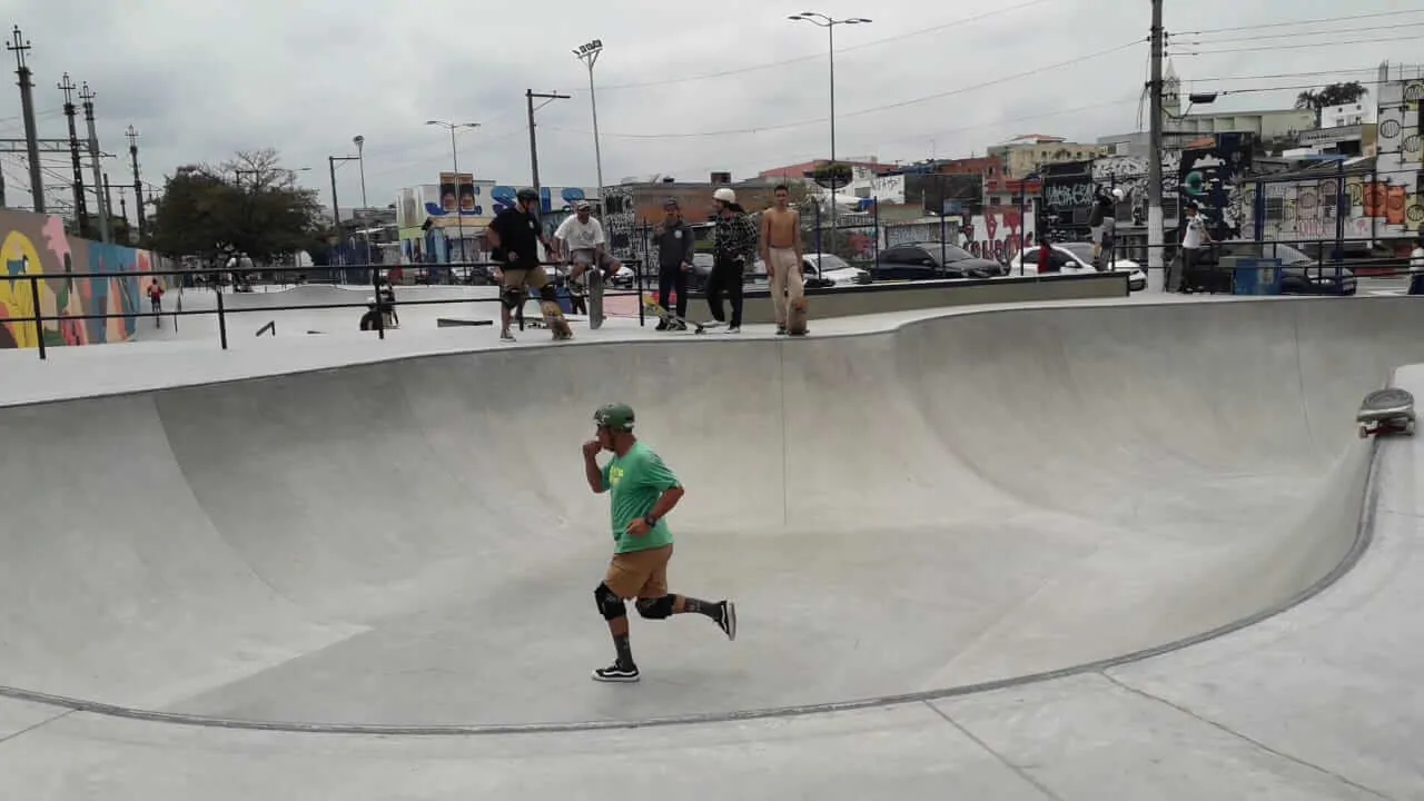 Alemão do Joquei na ITAPEVI SKATE PARK